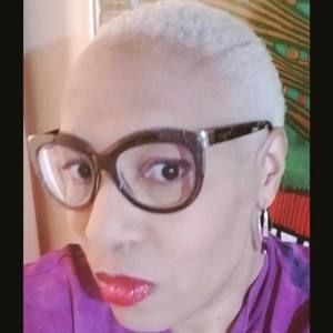 Meet your Posher, Saundra